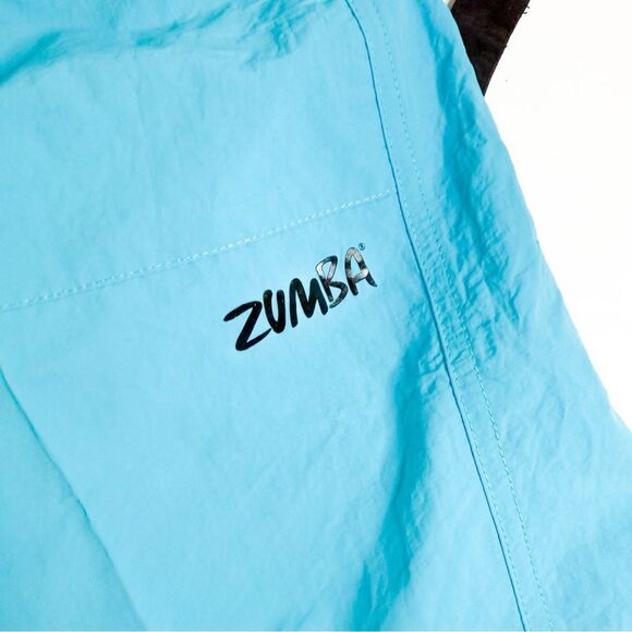Zumba NWT! Ultimate Orbit Cargo Capri Pants Blue Black Joggers Dance Size XS - Picture 5 of 6